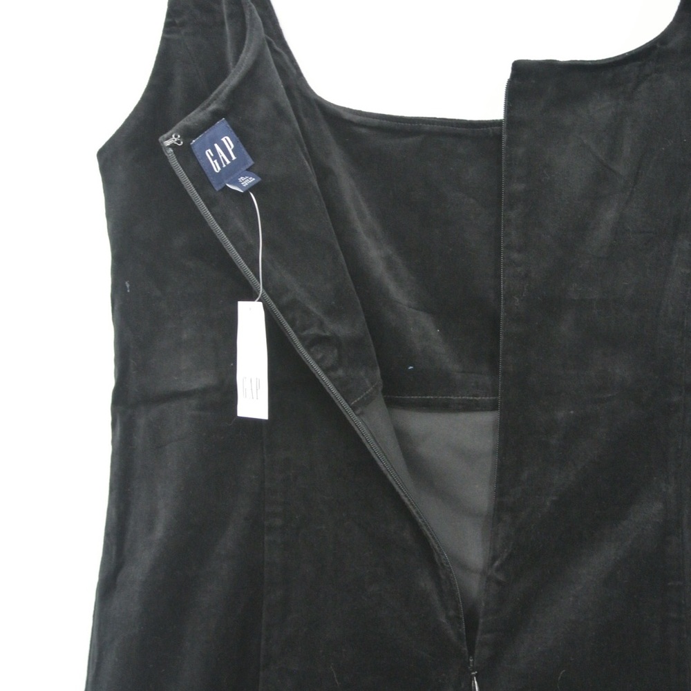 GAP Classic Black Sleeveless Mini Dress - Picture 6 of 6